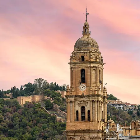 Center Penthouse & Parking Malaga